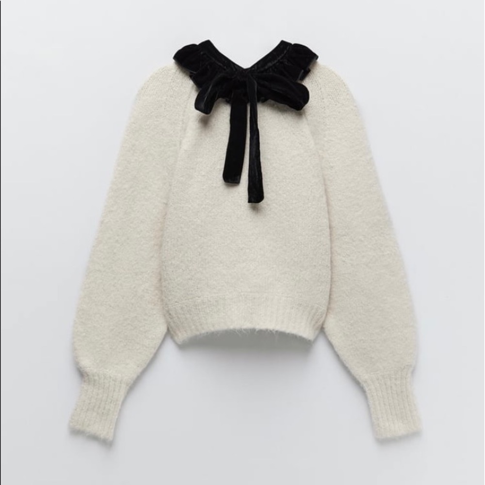 NWT Tied Knit Sweater